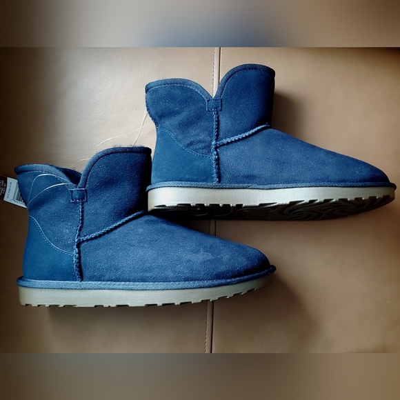 New Women's Sizes Shearling Scalloped Edge Boots Navy - Picture 14 of 15